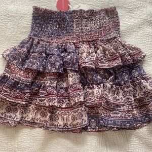 Mixology NEW WITH TAGS Size Small- Tulum skirt in cream